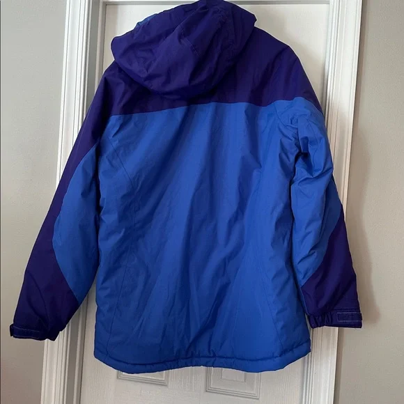 LL bean Rugged Ridge Parka - Picture 3 of 12